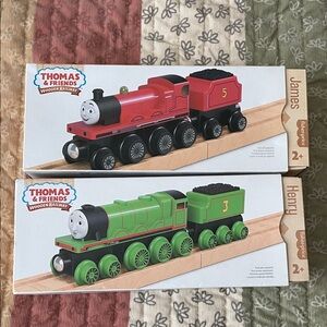 Thomas & Friends Wooden Railway Red and Green Train Set